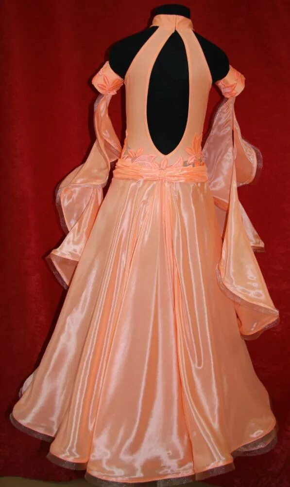 Как сшить бальное платье. Как сшить бальное платье. Куклы в пышных платьях. Как сшить бальное платье. Бальное платье золушки.