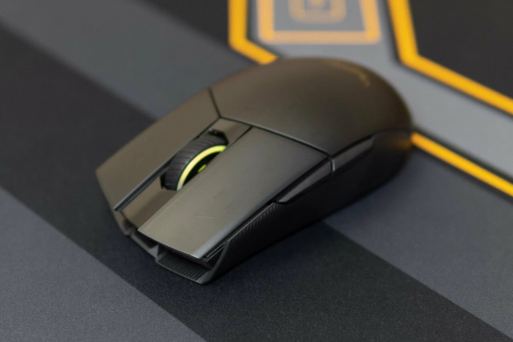 Asus impact ii. ASUS ROG Strix Impact 2. ASUS ROG Impact II Wireless. ROG Strix Impact II Wireless. ASUS ROG Strix мышь.
