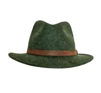 I a green hat