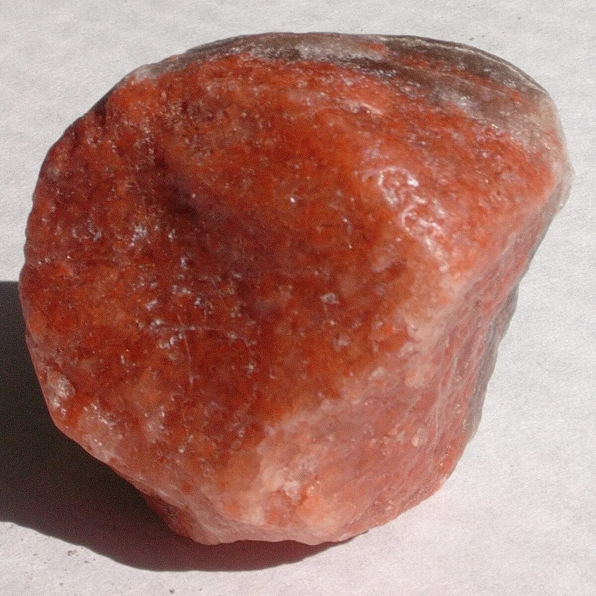 Калий 6.2. Карналлита KCL·mgcl2·6h2o. Карналлит минерал. Карналлит Горная порода. Карналлит минерал формула.