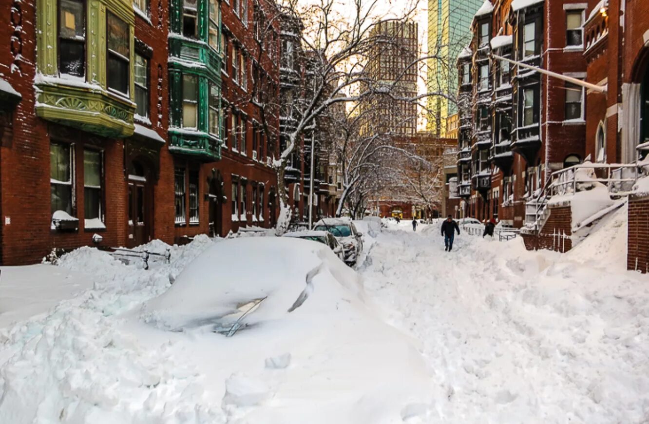 Как по английски будет снег. Бостон Массачусетс Химой. Зима Бостон Массачусетс. Заснеженный Бостон. Бостон зимой.