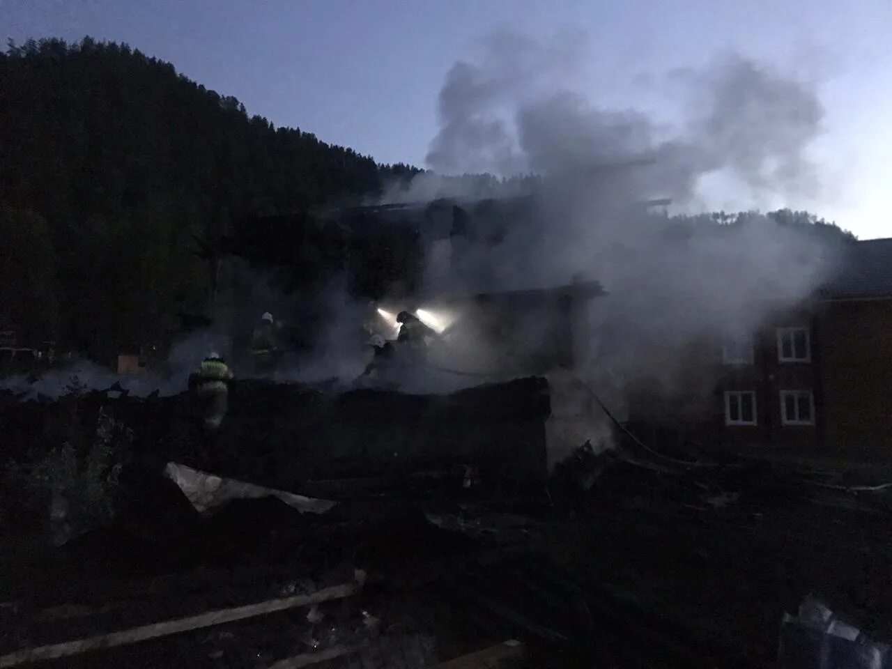Сгорела турбаза водолей