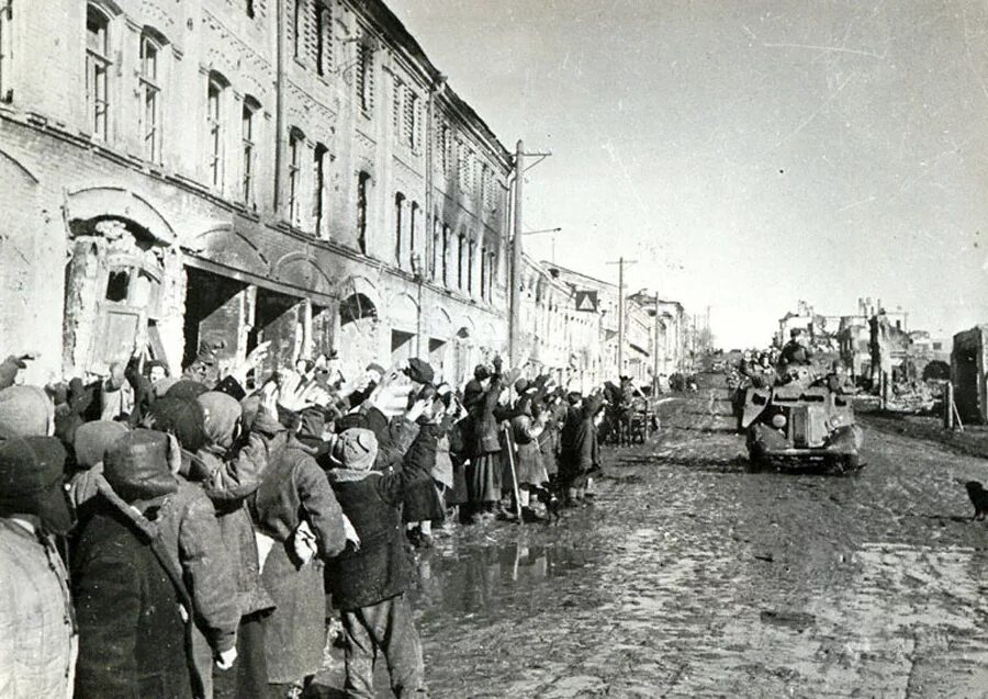 1941 года город. Москва октябрь 1941. 1941 года город. Москва 1941 год. Невский проспект ленинград 1941.