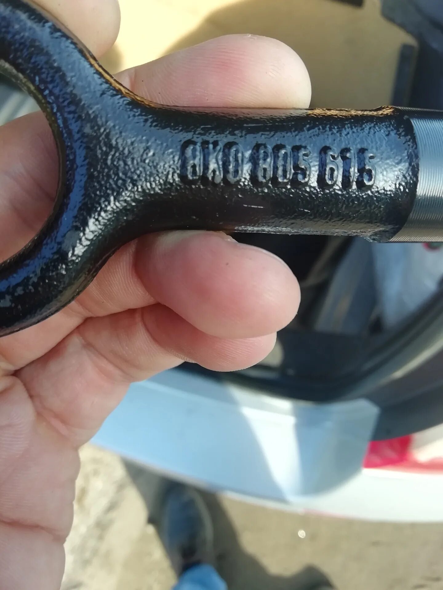 Буксировочный крюк skoda octavia a5. Шкода а5 буксировочный крюк. Skoda octavia ii 1. Буксировочный крюк skoda octavia a5. Шкода а5 буксировочный крюк.