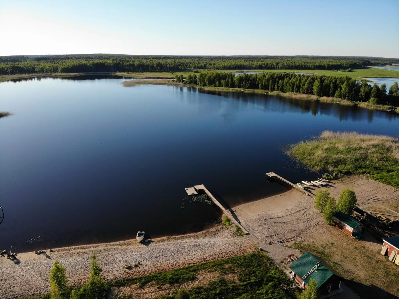 озеро великое тверская область. озеро тверская. озеро светлое тверская область. озеро стерж и вселуг. озеро селигер озёра тверской области.