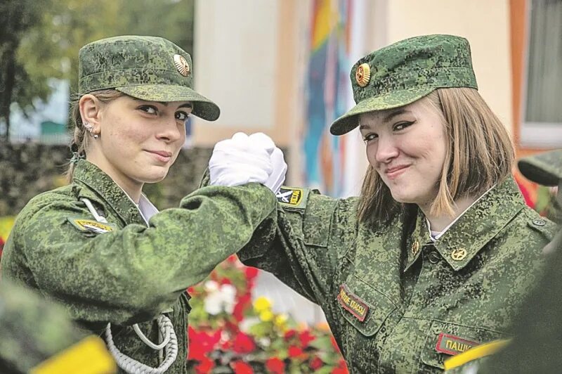 Как мне стать военным. Хочу стать военным. как стать военным. фото подполковником с дочерями ..