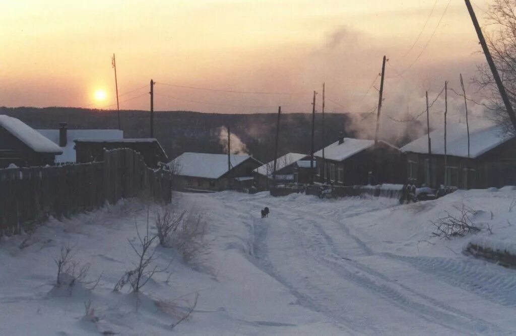 Погода в унъюгане хмао. Пос Унъюган Октябрьский район. Унъюган ХМАО. Поселок Унъюган Октябрьского района Тюменской области. Ун-Юган поселок.