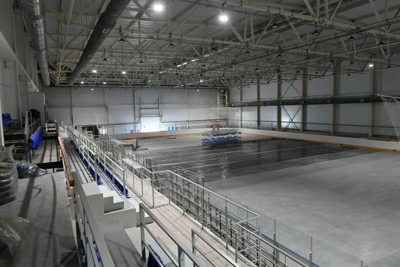 Ледовая арена можга. Ледовая арена г. Можга. Можга ледовый дворец арена. Ледовая арена можга.