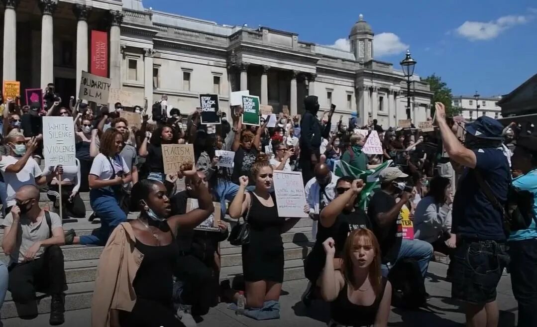 Марши протеста в Британии. Митинг против Великобритании. Расизм в Великобритании. Русофобия в Британии.