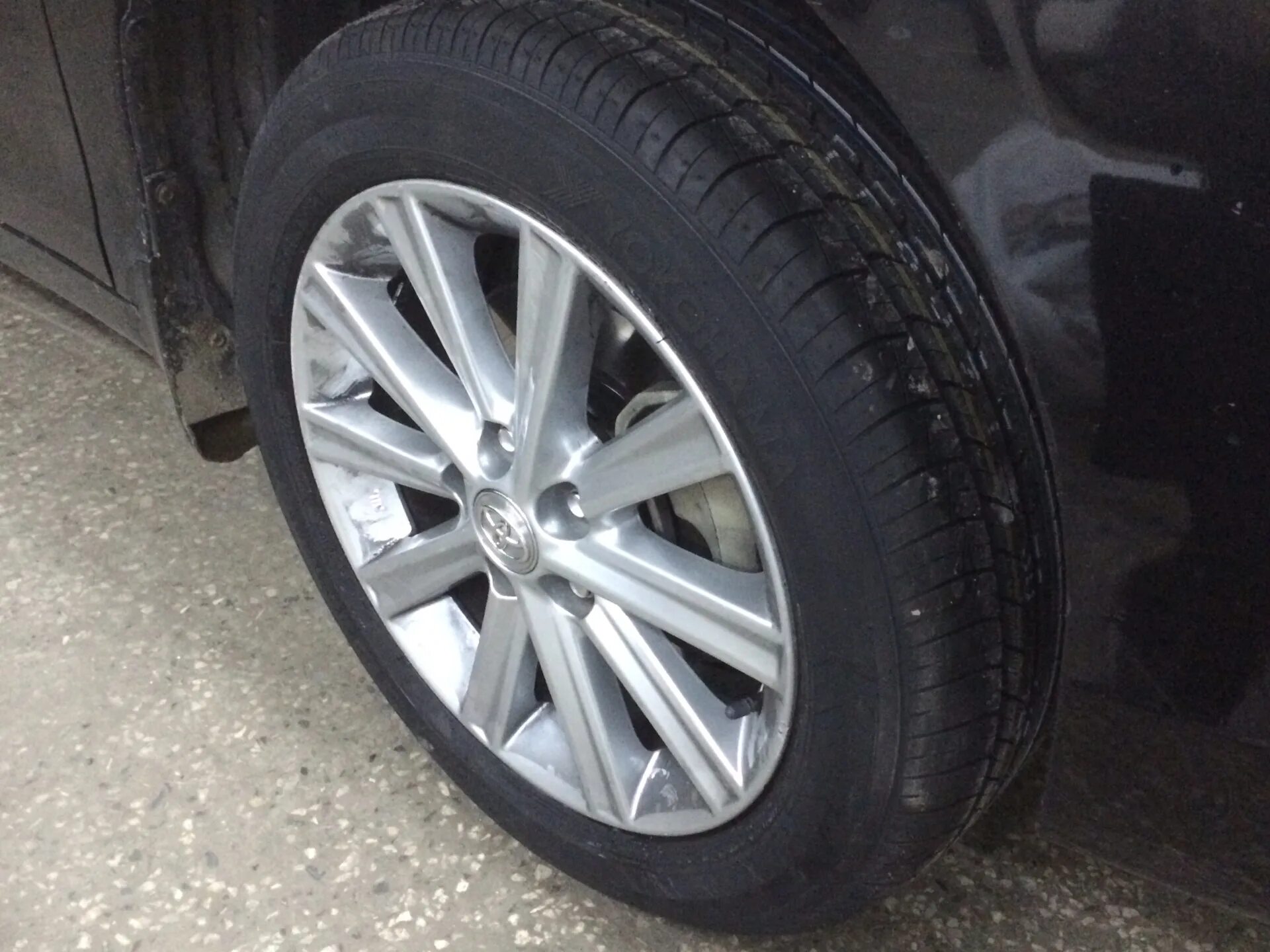 Резина на тойоту камри 50. Резина на тойоту камри 50. 235/50 r18 camry 70. 16. Резина тойота камри 50.