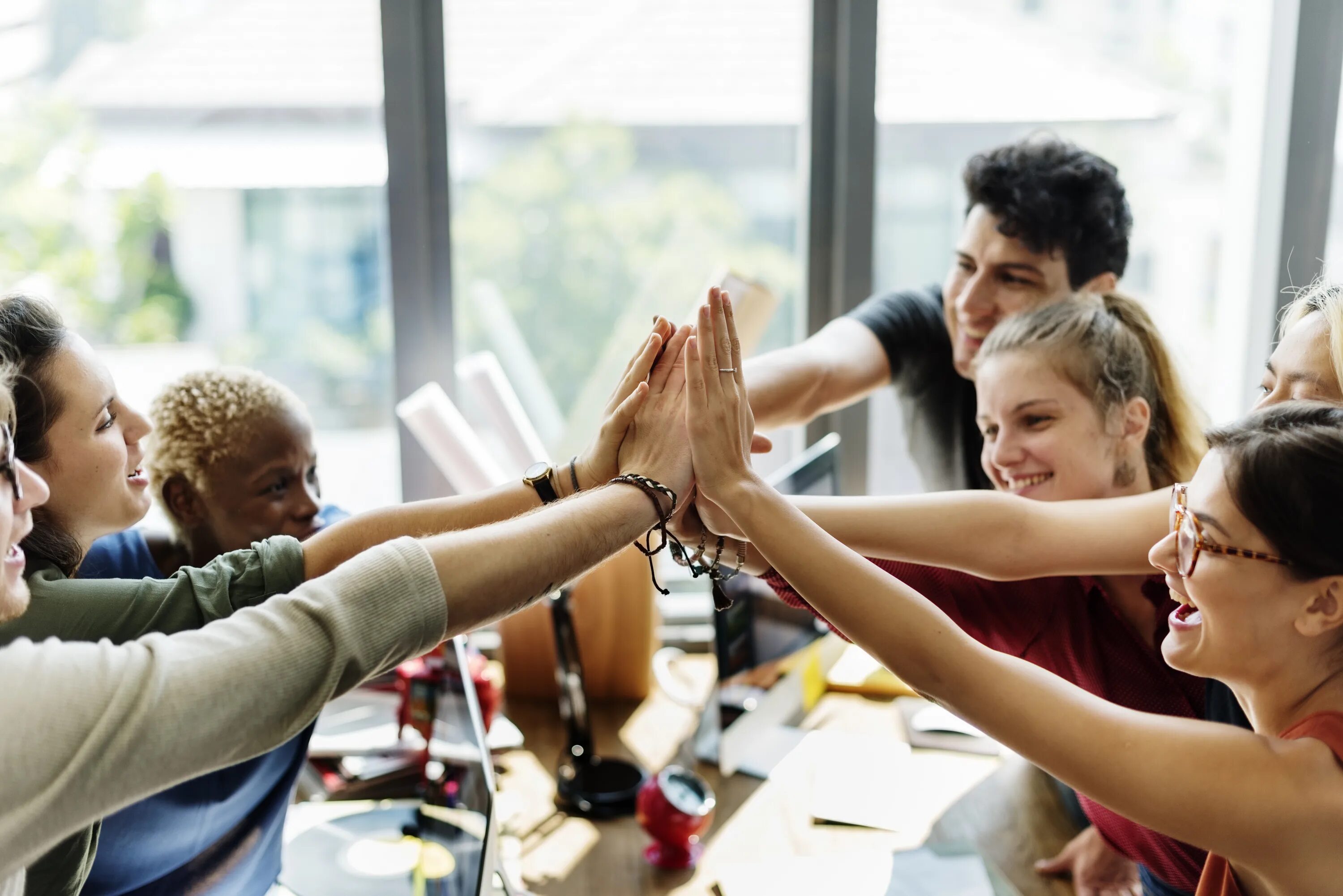 Интерес к материалу. Culture works. Company culture. Anglophone work culture. Culture works.