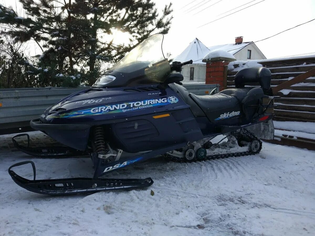 Brp grand touring. Ski Doo Grand Touring 700. BRP Ski-Doo Grand Touring 700. Ski Doo Grand Touring 700 se. BRP Grand Touring 1998.