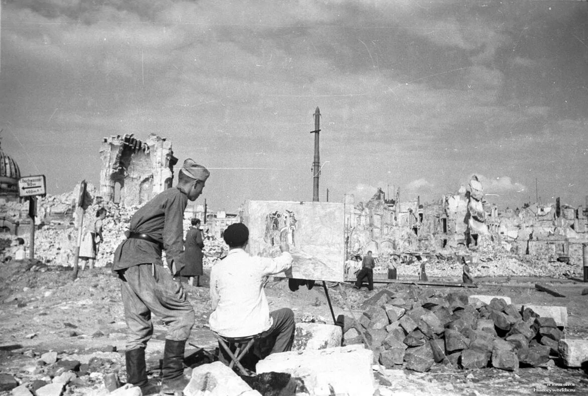 военно полевая кухня 1941 1945. землянка партизан великой отечественной войны. льгов в годы войны 1941-1945. разрушенные деревни ссср после войны 1941-1945. Dj dhtvz djqys.