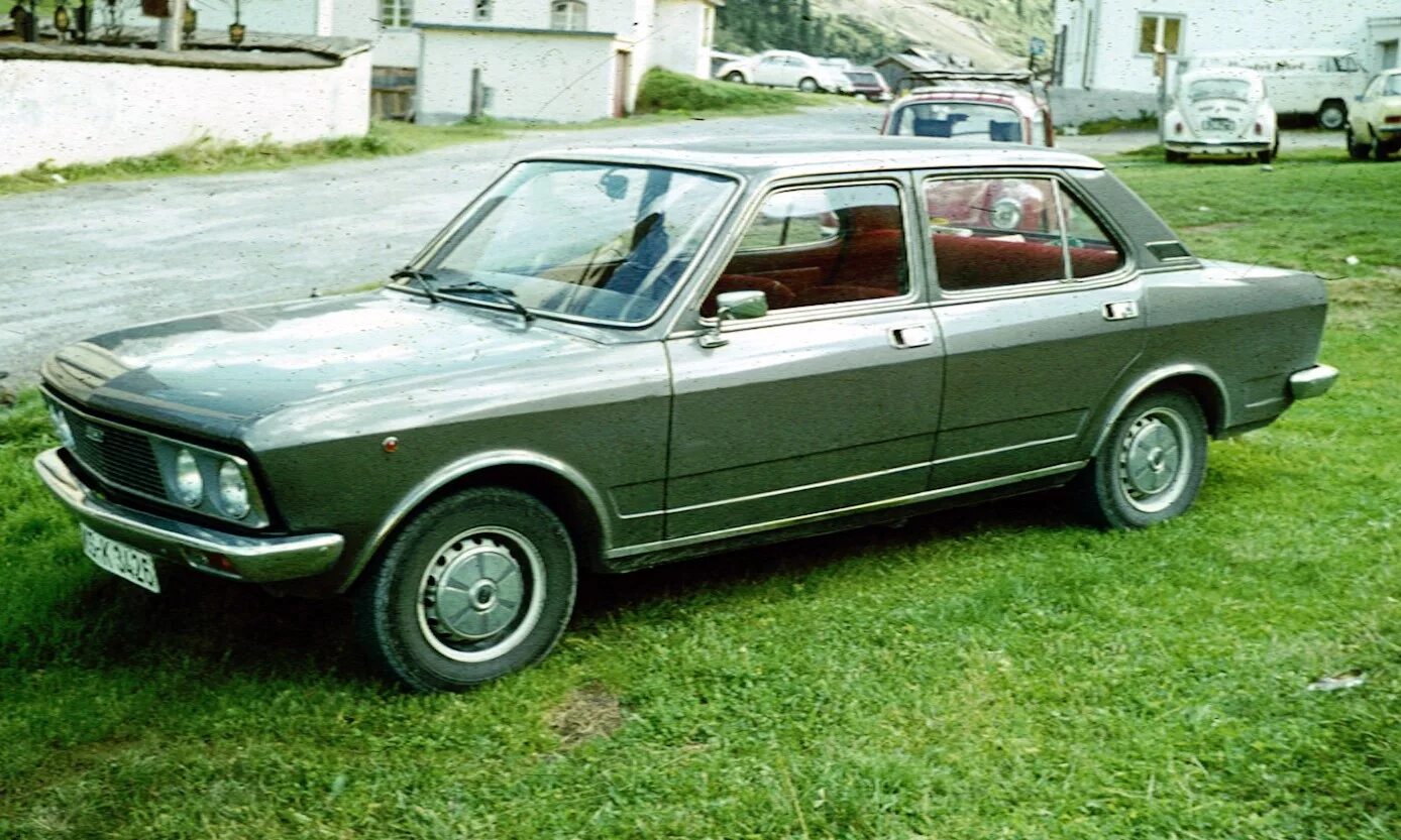 Фиат 115. Fiat 132. Фиат ретро. Польский фиат 132. Fiat 132 салон.