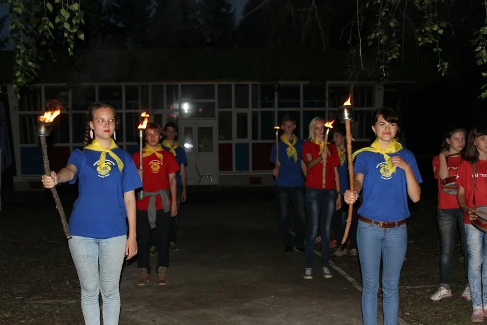 Дол пламя. Лагерь пламя Омск. Лагерь пламя Кемерово. Лагерь пламя 2019 Омск. ЦАО пламя Кемерово лагерь.