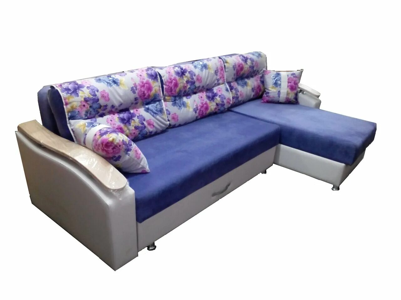 мебель на космонавтов барнаул. мебельный магазин на космонавтов 14/1 в барнауле. гипермаркет алтай барнаул мягкая мебель. мебельные магазины в барнауле на космонавтов. мебель для космонавта.