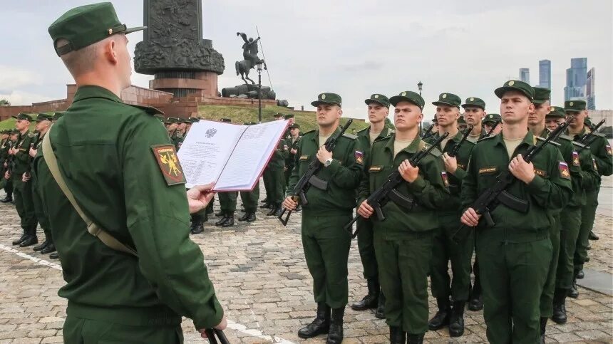 Воинская обязанность картинки. Военный секрет. Воинская обязанность в Белоруссии. Военные секреты России. Военный тайны россии