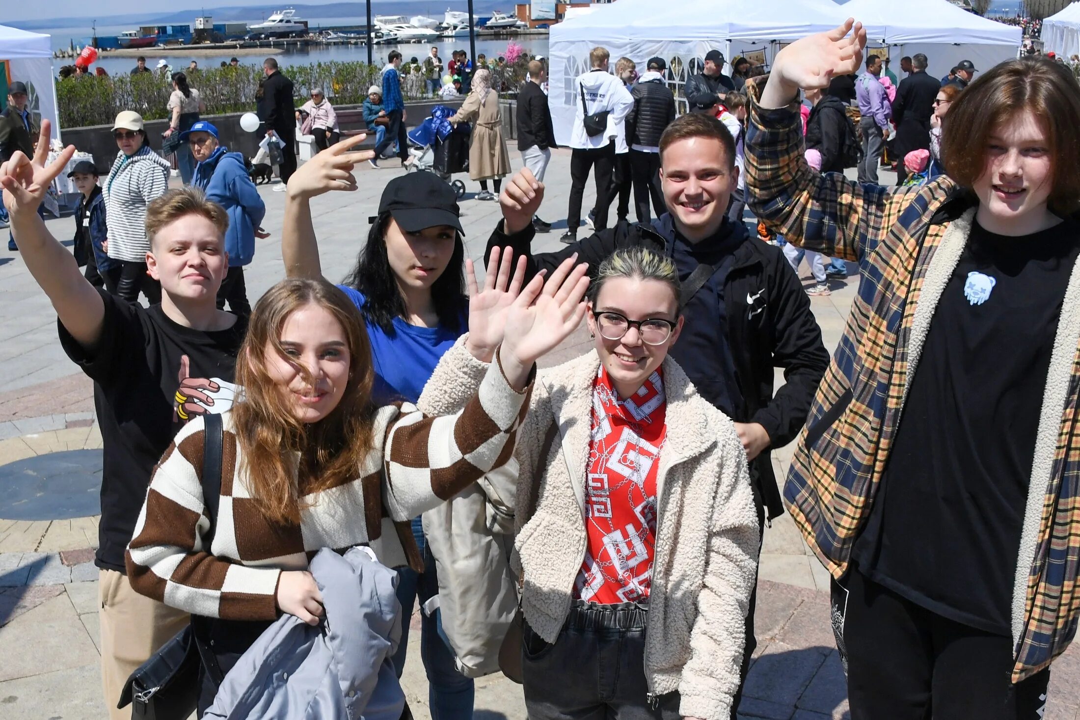 Группу риа новости. Парад России. Митинг. Митинги в России. Митинги сегодня.