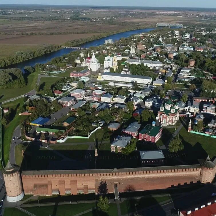 Коломна Кремль. Коломенская крепость Коломна. Коломенский Кремль Коломна вид сверху. Коломенский Кремль музей. Сайты г коломны