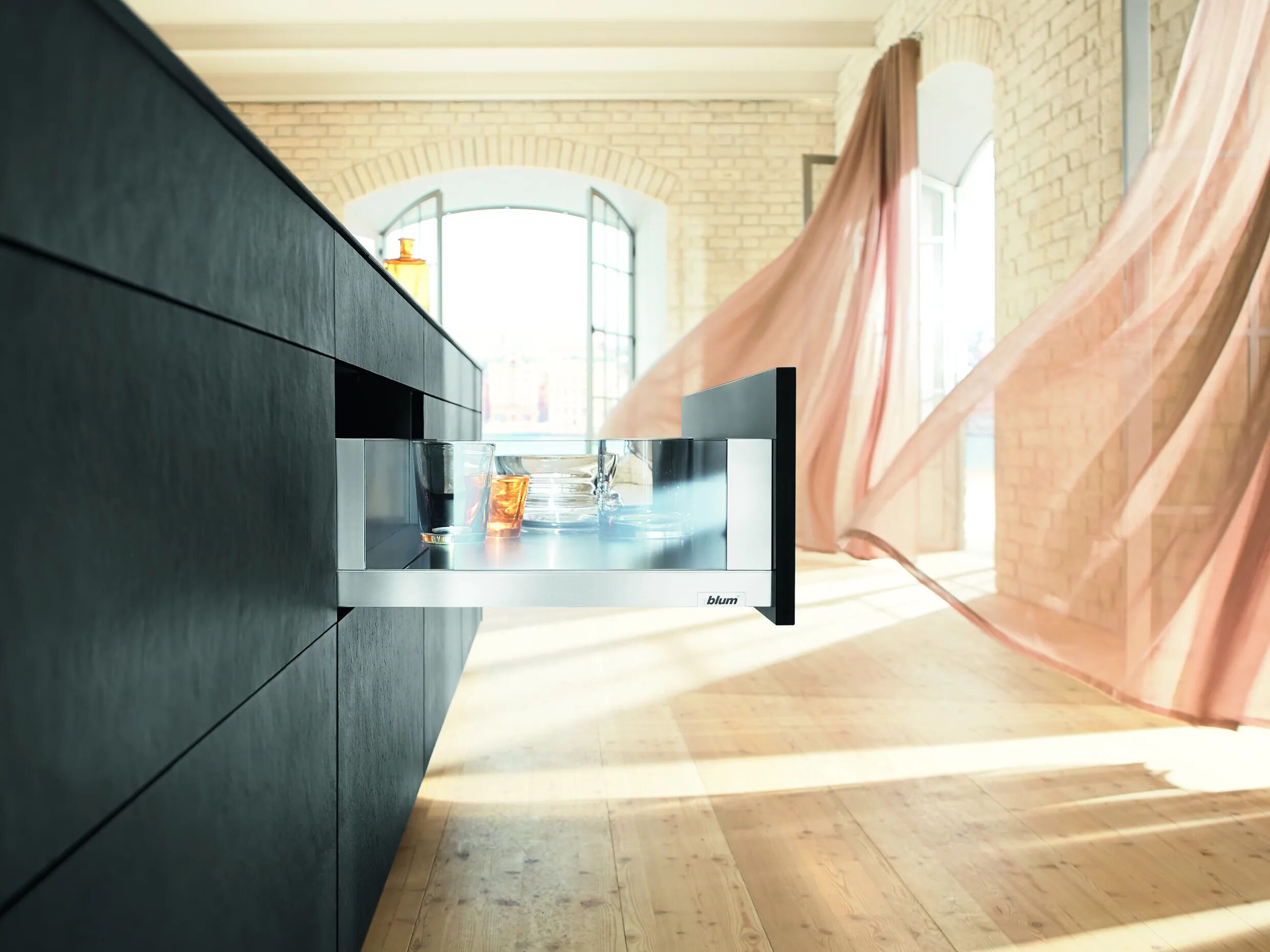 Смотровая площадка бурдж халифа 154 этаж. Гардеробные аристо встроенные в шкаф. Интерьеры и внутреннее пространство. Башня бурдж халифа внутри. Золотая анфилада екатерининского дворца.