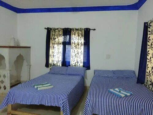 Moksha guest house guest house индия. Hotel surami. Мандрем гоа aajo guest house ac. Swati guest house 2. Hotel swati гоа.