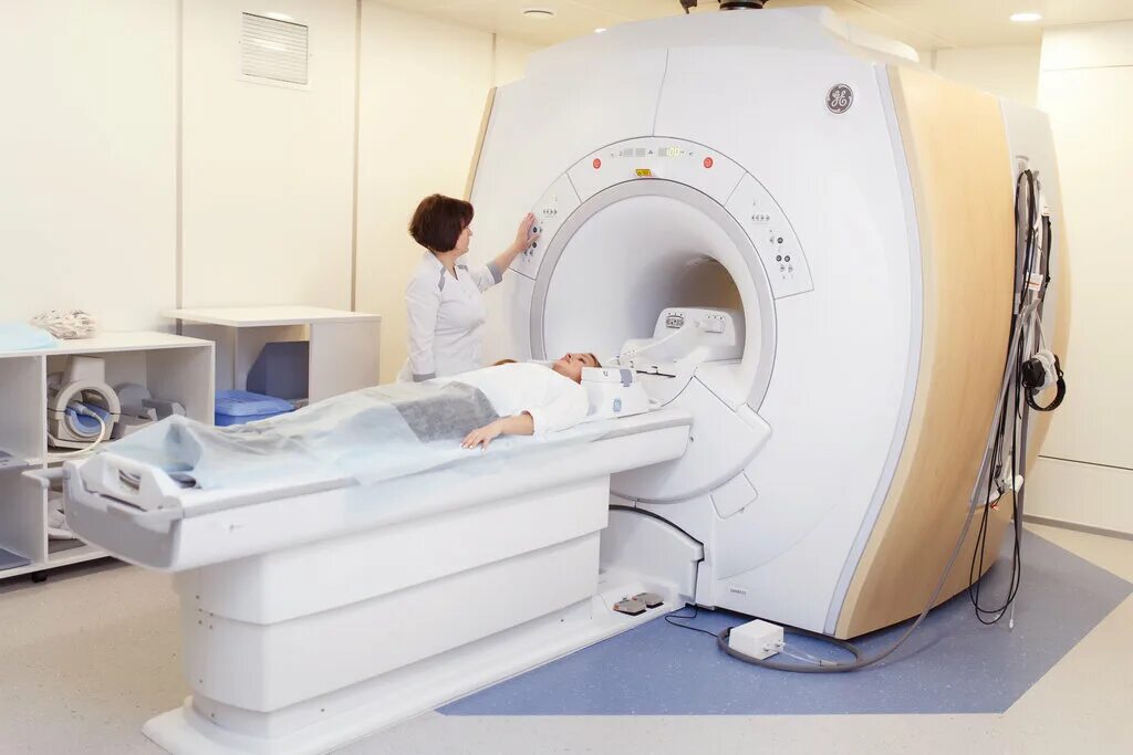 нефтяник тюмень семовских. медсанчасть нефтяник тюмень. поликлиника нефтяник на шиллера 12. нефтяник больница тюмень шиллера. поликлиника нефтяник тюмень.