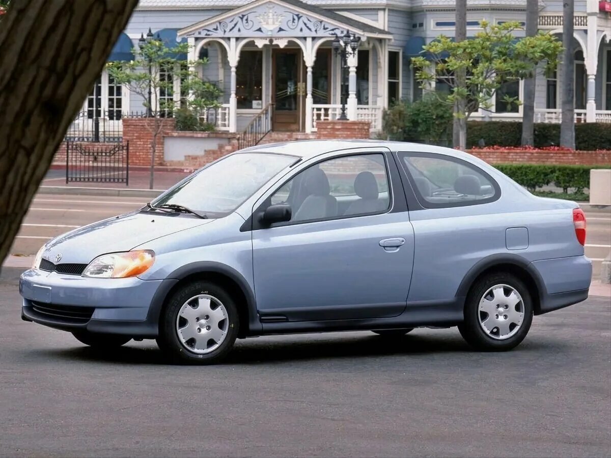 Эхо ы. Toyota Echo 2002. Toyota Echo 2002 1 поколение. Toyota Echo 2002 1 поколение седан. Toyota Echo 2003 купе.