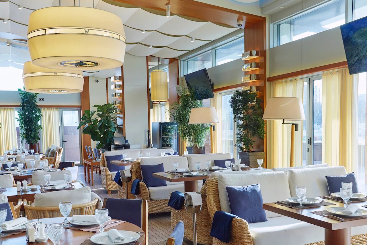 Ресторан роуз бар мякинино. Большая дмитровка 20 rose bar. Rose bar ресторан большая дмитровка. Розе бар москва дмитровка. Розе бар крокус сити.