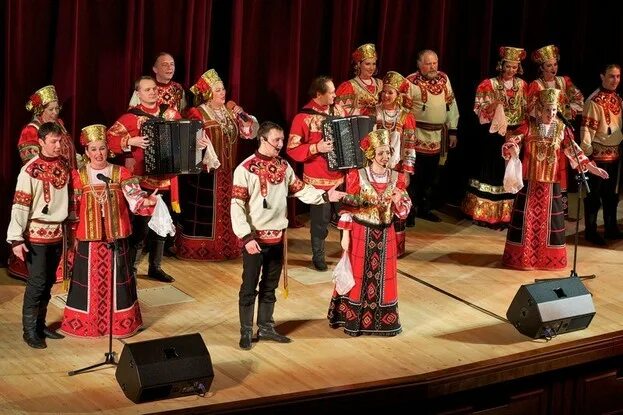 Ансамбль белогорье. Ансамбль белогорье фото. белогорье ансамбль танцев и песни. полвека на сцене.