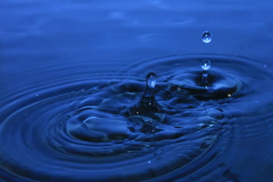 Drop a. Капля в океане. a drop in the ocean. a drop in the ocean idiom. a drop in the ocean идиома.