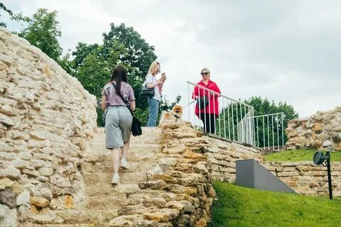 Грот в саду имени баумана