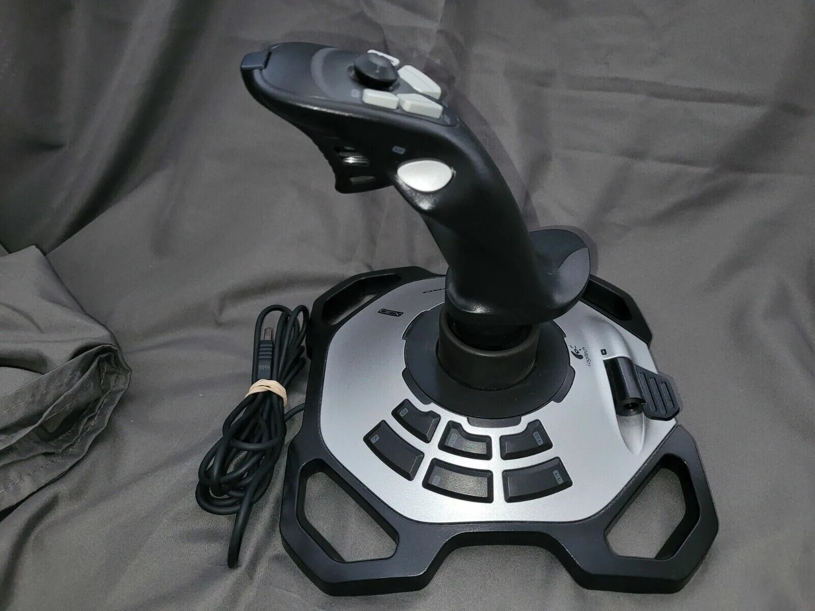 Джойстика logitech 3d. Logitech 3d pro. джойстик extreme 3d pro. логитеч экстрим 3 д про. logitech extreme 3d.