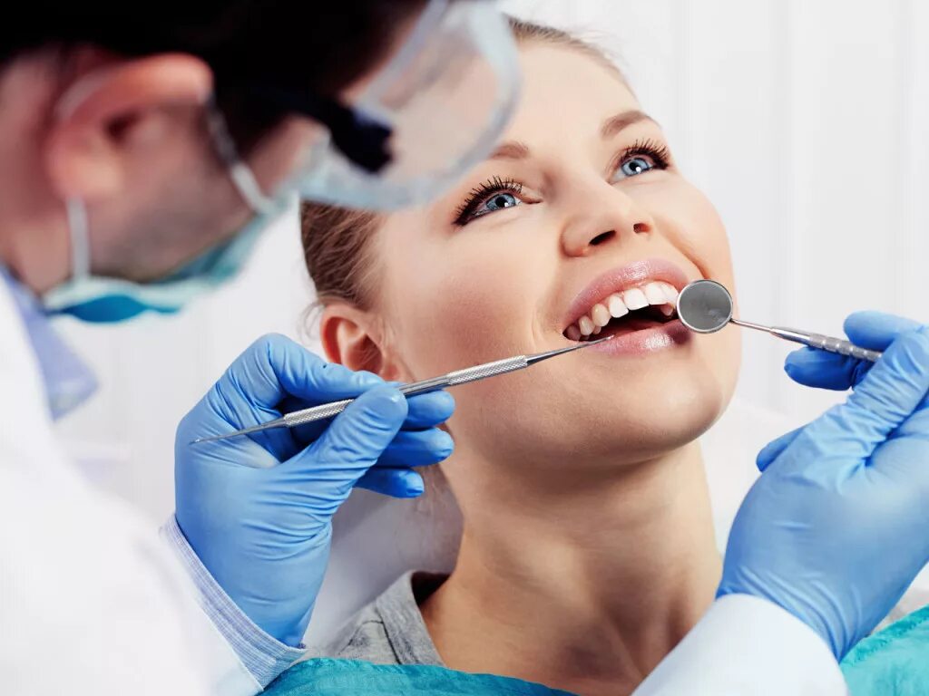 Стоматолог. Терапевтическая стоматология. Сайт стоматологии. Прием у стоматолога.