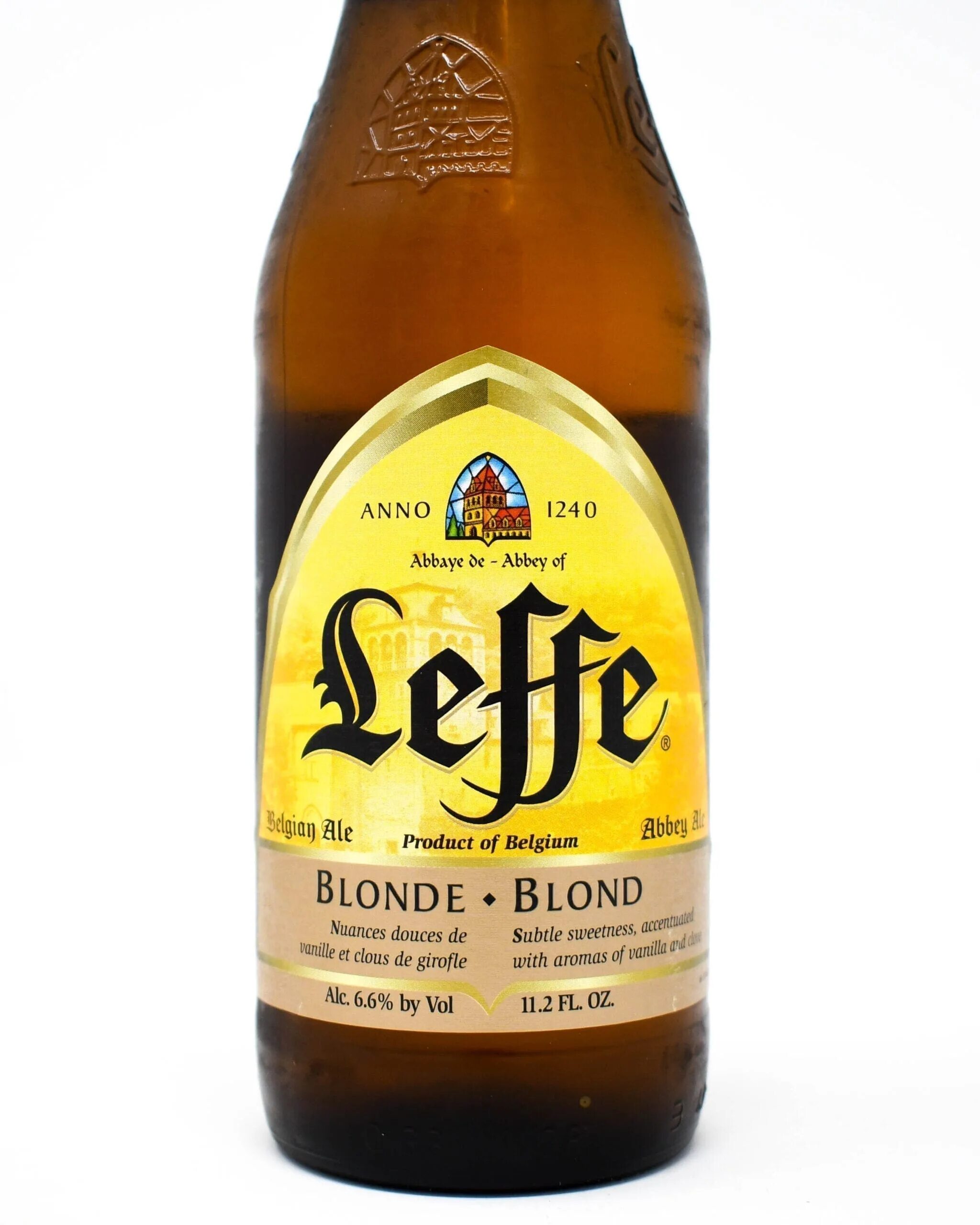 Leffe blonde. Leffe blond. Пиво Леффе. Leffe пиво темное. Пиво Leffe blonde.