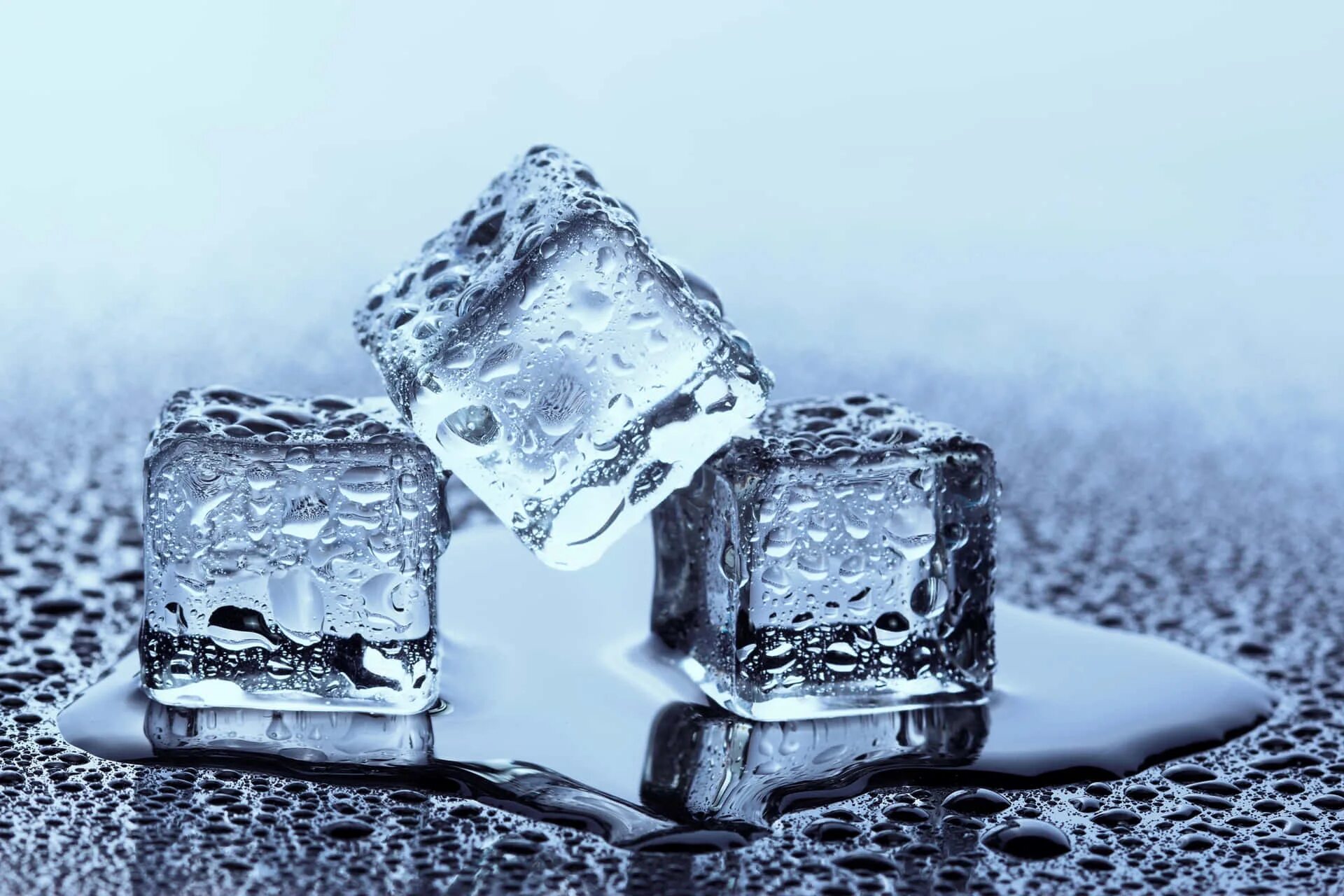 Кубики льда. Кусочки льда. Таяние льда. Плавление льда. Ice cube method