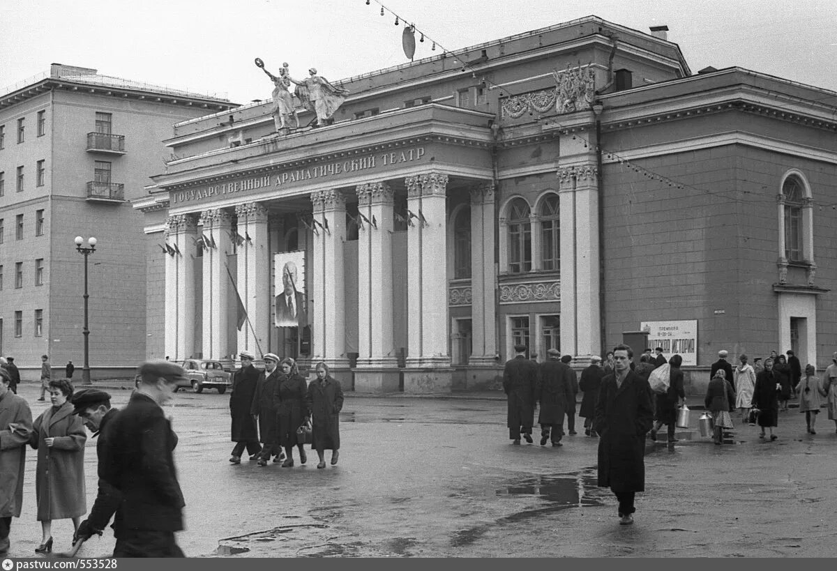 Старое здание драмтеатра Воронеж. Театр имени Кольцова 1950. Театр Кольцова Воронеж. Драмтеатр Воронеж СССР. Кольцовский театр