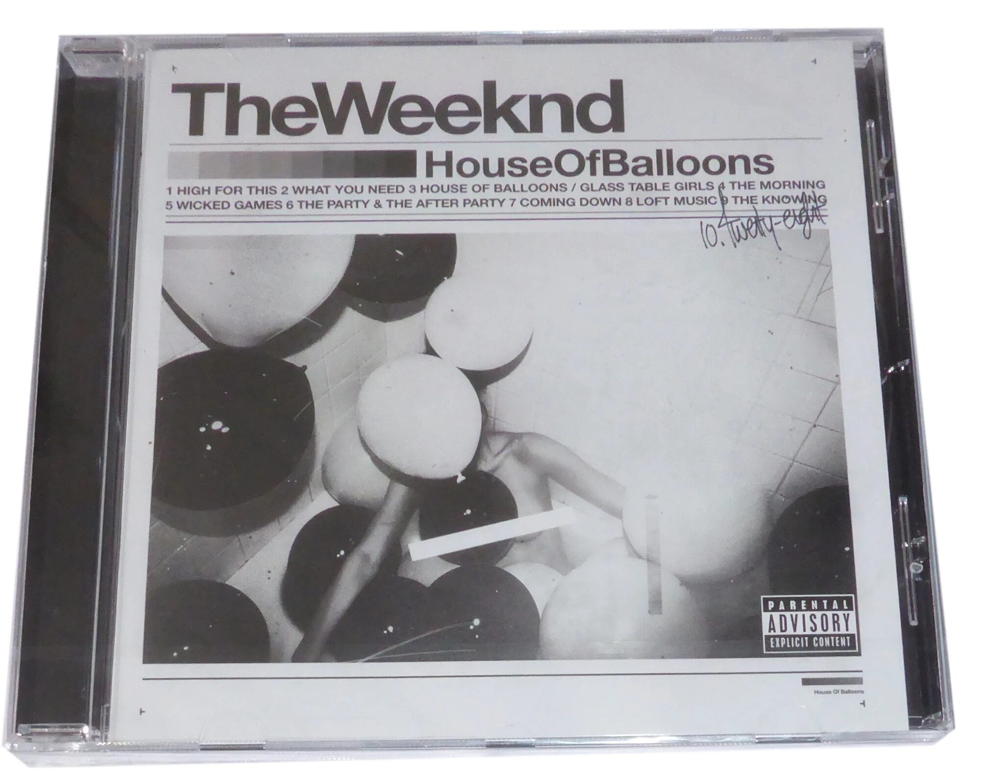 Песня house of balloons glass table girls. House of Balloons the Weeknd. The Weeknd у House of Balloons 2015. The Weeknd House of Balloons Anniversary. The Weeknd House of Balloons Cover.