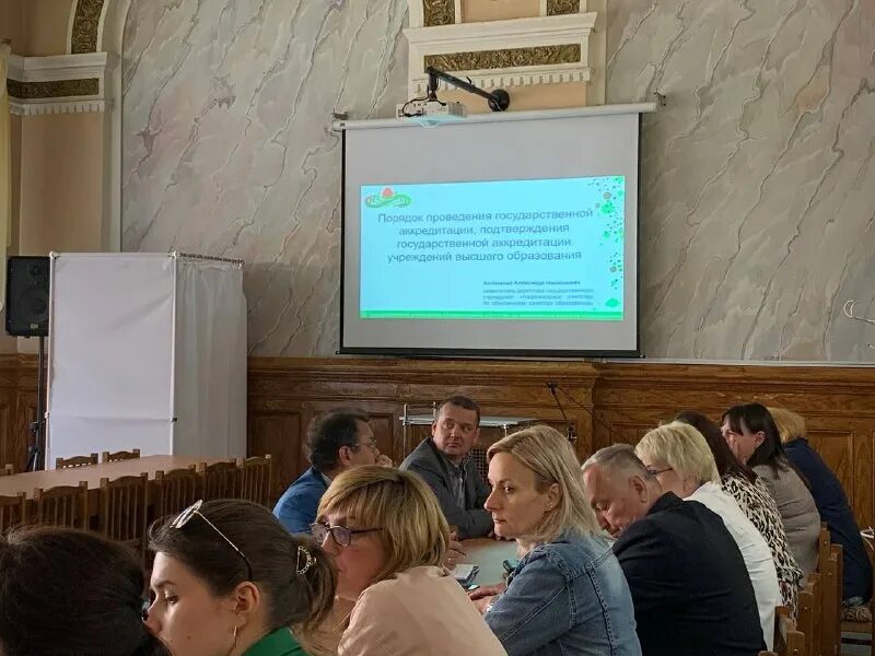 Дети с зпр и умственной отсталостью. Дети с зпр презентация. Центр психолого-педагогической помощи населению. Трудотерапия для инвалидов. Поделки для детей с овз.