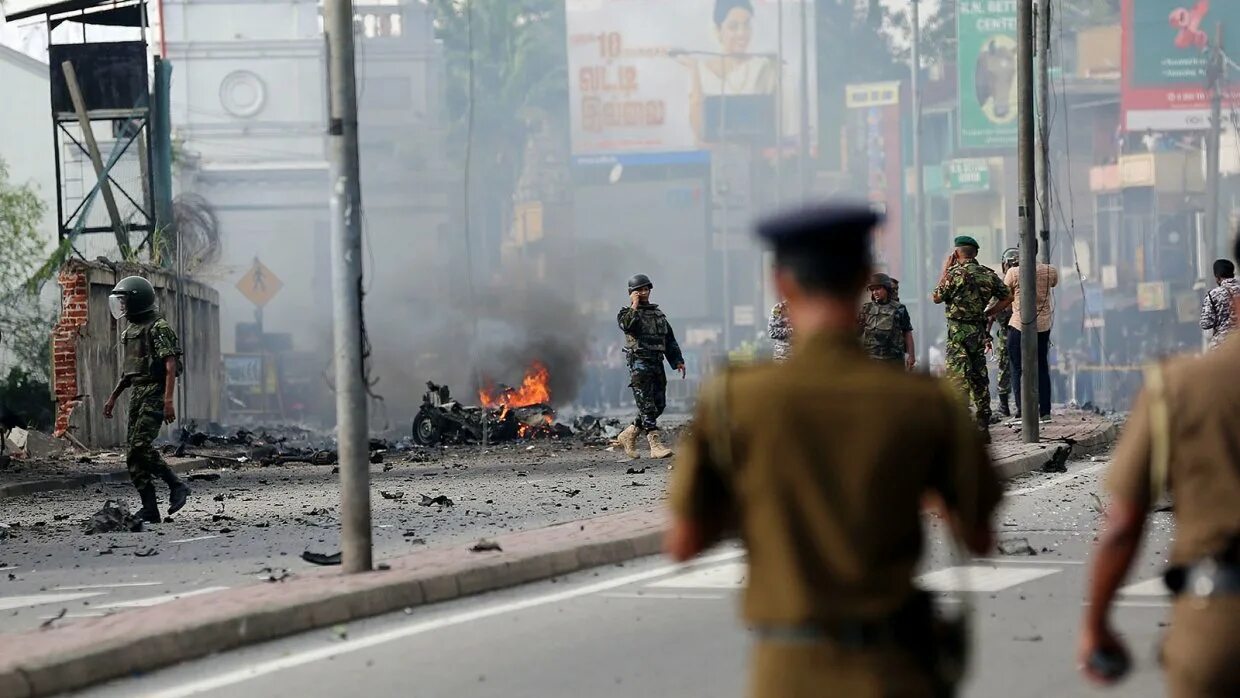 Страна гибнет. Спецслужбы Индии. Шри Ланка чрезвычайное положение. Теракты в Шри Ланке в 1991 году в Коломбо.