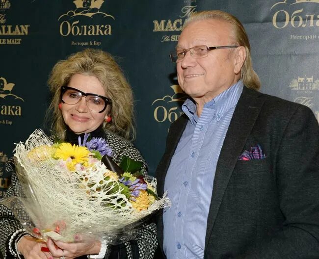 Юрий маликов биография личная жизнь дети "Самоцветы" не были "придворным ВИА". Юрий Маликов о концертах для Брежнева и