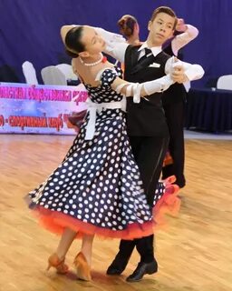 Танцы в нижнем