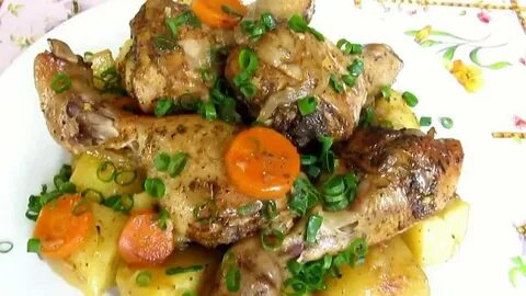 Курица в духовке с грибами и овощами