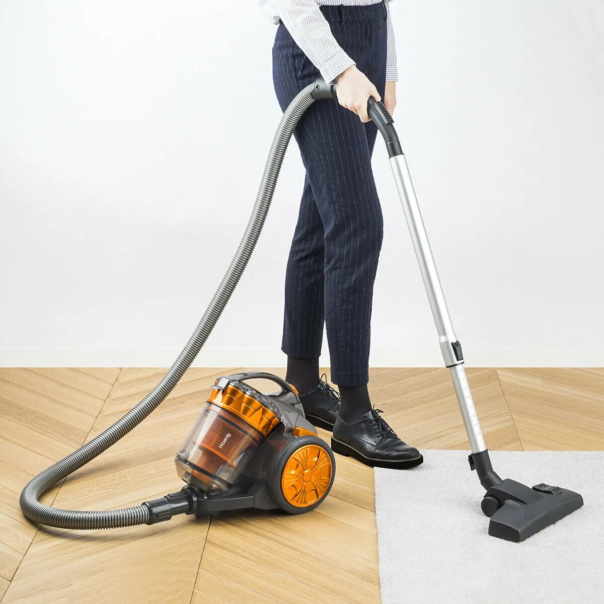 Выбрать качественный пылесос. Vacuum Cleaner 1540 пылесос. Пылесос uakeen Vacuum Cleaner uk-014. Пылесос бинотон wet Dry Vacuum Cleaner et 1023. Пылесос Vacuum Cleaner fy1013.