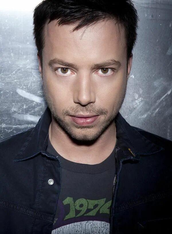 Сандер кью. Сандер ван дорн. сандер блоггер. диджей армин. sander van doorn europa plus tv.