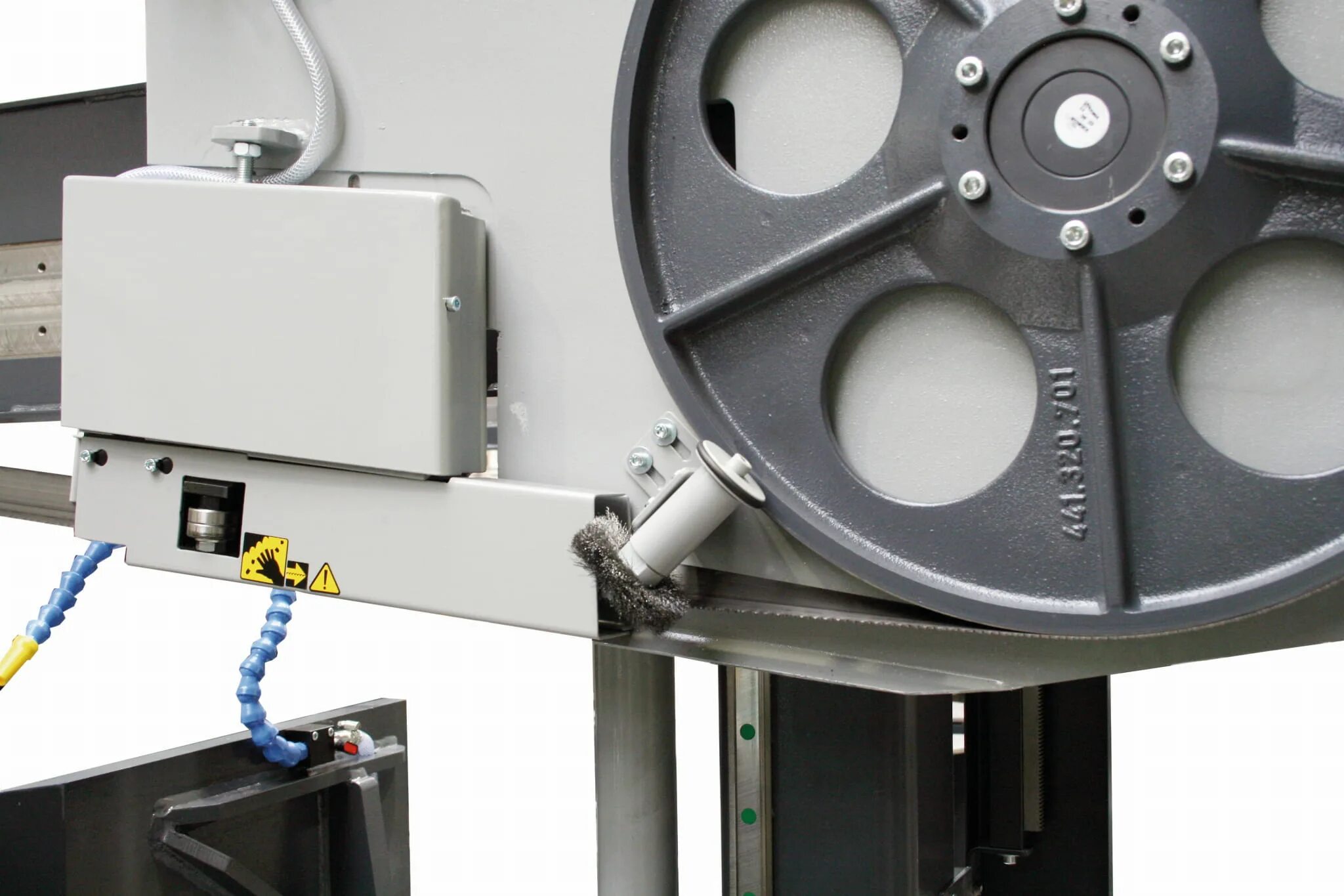 Приводное колесо для ленточной пилы лп1. Профиль шкивов ленточной пилы 27. Самодельная ленточная пила. Вертикальный ленточнопильный станок bs 40. Диск ленточной пилы.