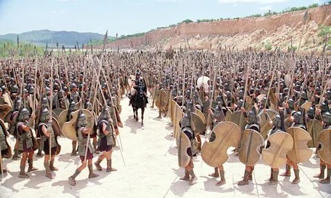 Amazon.com: Troy (DVD) (WS) : Brad Pitt, Eric Bana, Orlando Bloom, Trevor  Eve, Brendan Gleeson, Julian Glover, Peter O'Toole, Sean Bean, John  Shrapnel, Nigel Terry, Brian Cox, Mark Lewis Jones, Alex King,