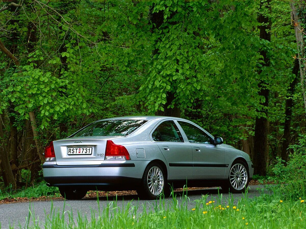 Volvo s60 2002. Volvo s60 1 поколения. Volvo s60 2009.