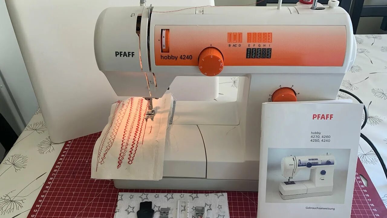 Pfaff hobby 1132 разборка замена педали реверса - YouTube