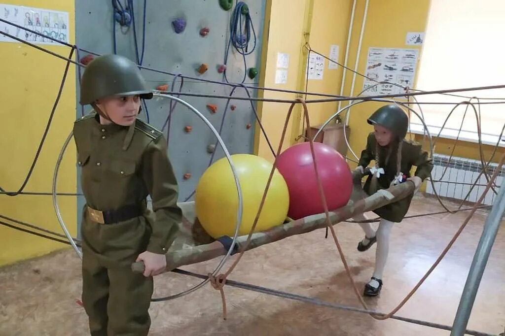 Военно-спортивное воспитание. Зарница игра. Военно патриотическая игра. Военно патриотические игры в школе. Военно патриотическая игра.