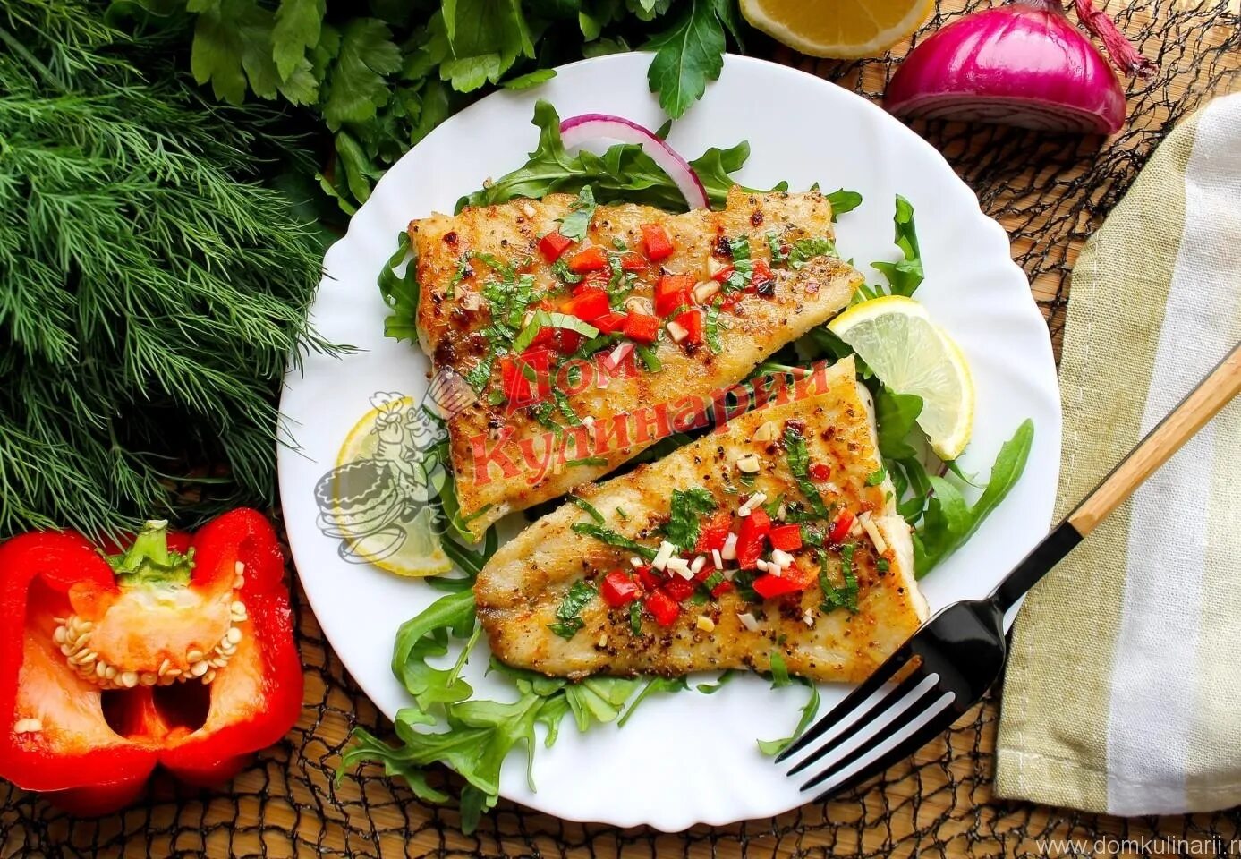 Как вкусно приготовить филе пангасиуса. Филе пангасиуса на сковороде. пангасиус жареный. блюда с пангасиусом. рыба пангасиус вкусная.